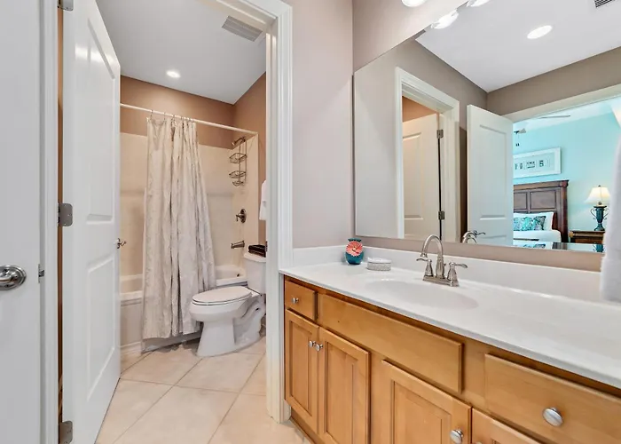 Lagoon Tower 1502 Holiday home Gulf Shores