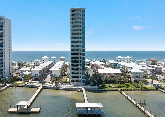 Lagoon Tower 1502 Holiday home *