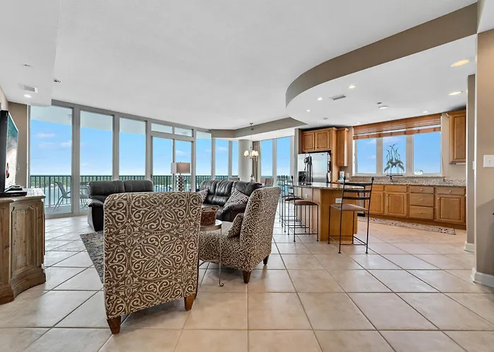 Lagoon Tower 1502 Holiday home